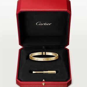 Cartier Gold Love Bracelet with Screwdriver